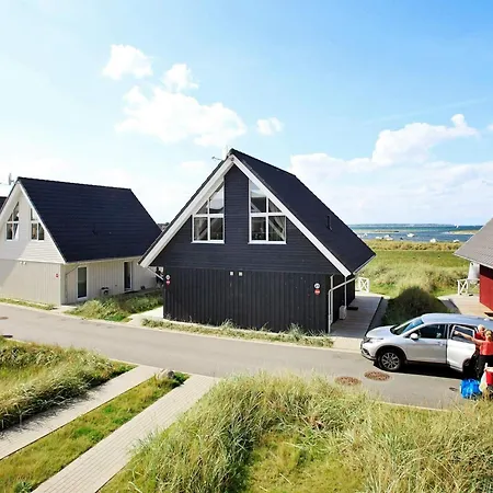 Nyaraló 6 Person In